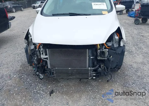 2017 Ford C-Max Energi Titanium from USA, damaged, VIN 1FADP5FU8HL107804